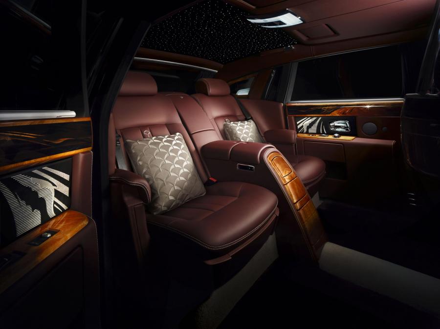  Rolls-Royce Phantom Pinnacle Travel 2014 года  (фото 4 из 9)
